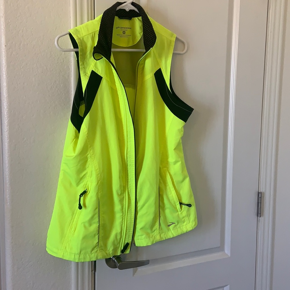 Brooks outdoor running vest.  Size M